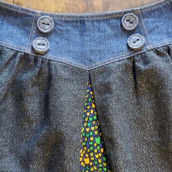 Custo Barcelona AZZURRA TULI denim skirt with cat print lining and wool buttons - Picture 5 of 13